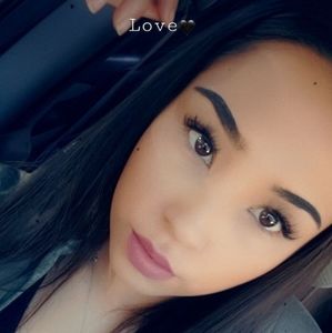 Meet your Posher, Lorena